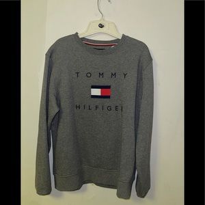 Tommy Hilfiger large jumper.